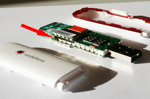 hidden antenna connector of Huawei E169V/K3520